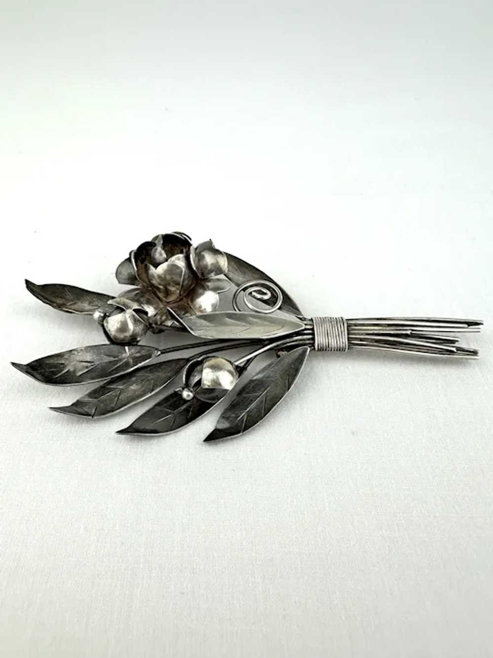 Vintage Sterling Silver Floral Bouquet Brooch - image 4