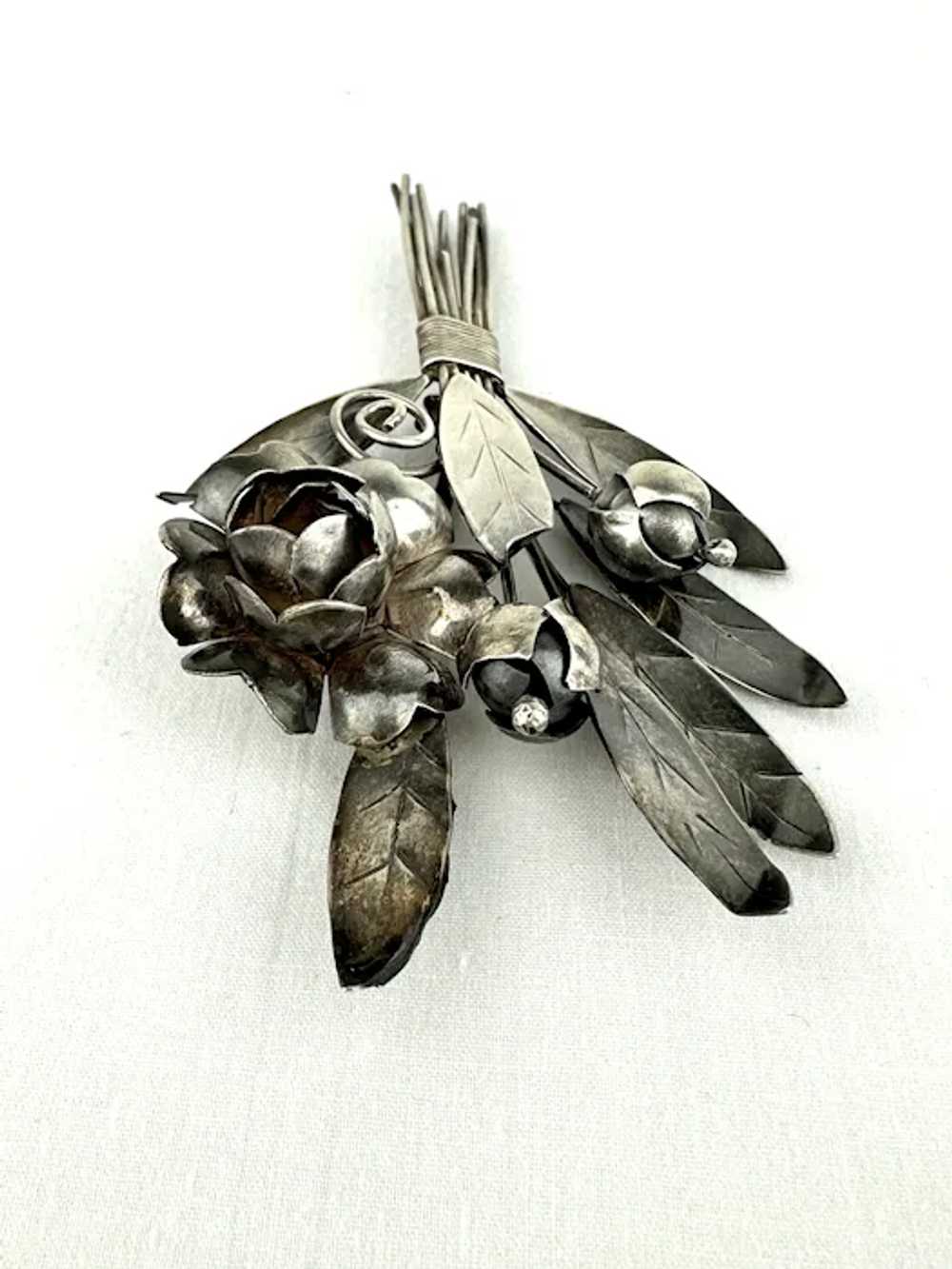 Vintage Sterling Silver Floral Bouquet Brooch - image 6