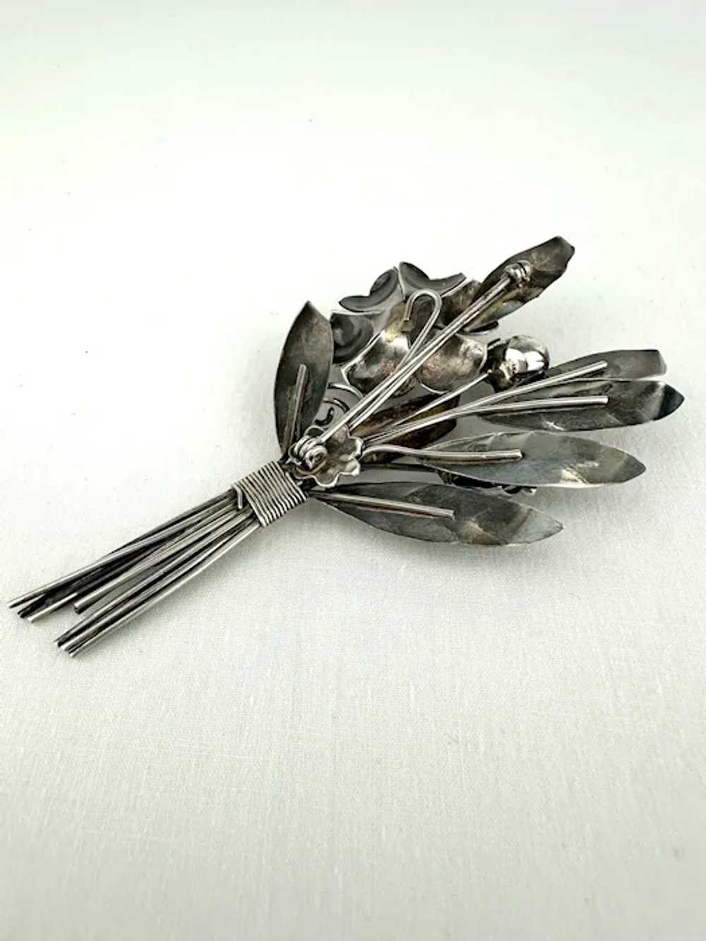 Vintage Sterling Silver Floral Bouquet Brooch - image 8