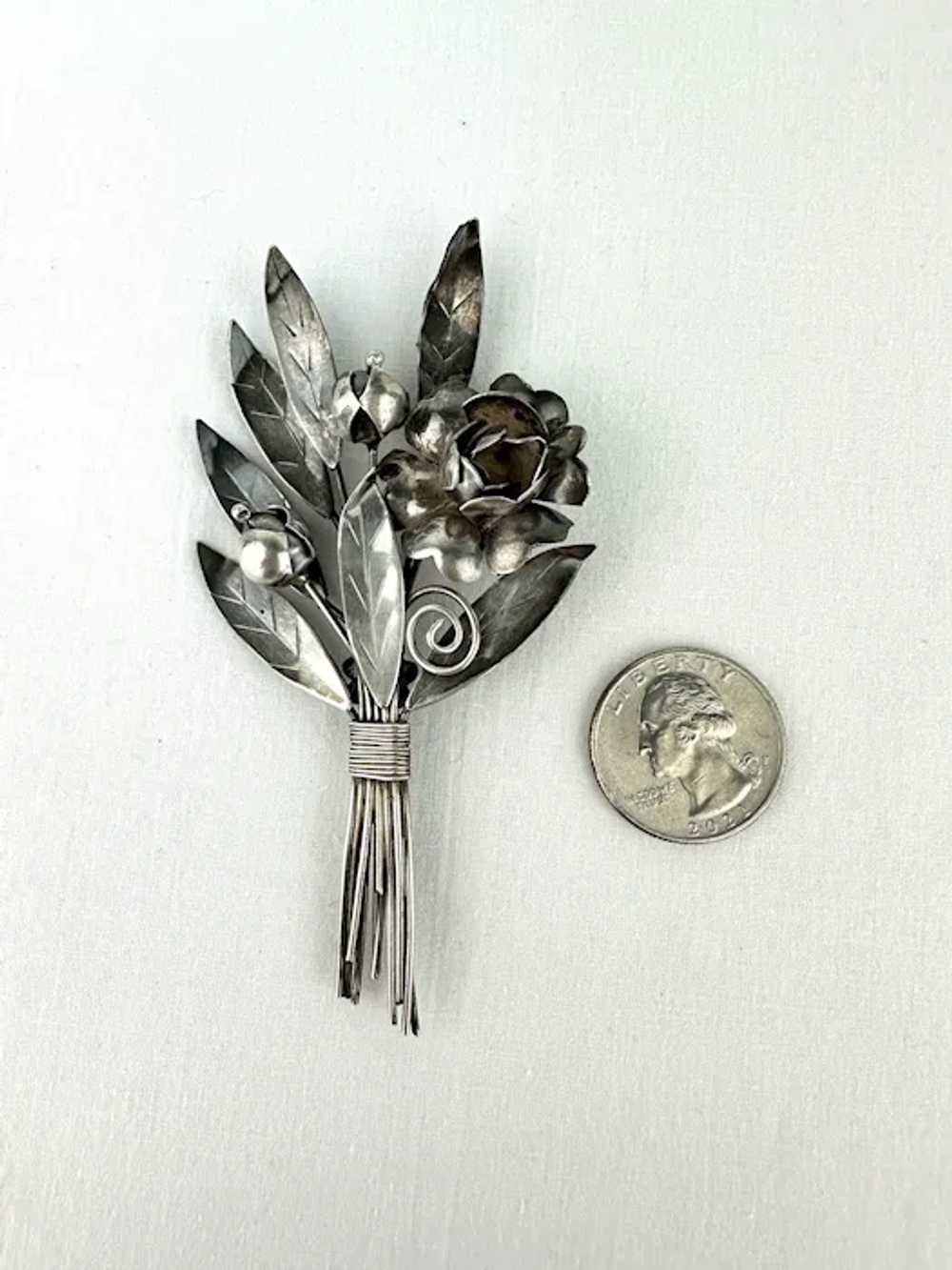 Vintage Sterling Silver Floral Bouquet Brooch - image 9