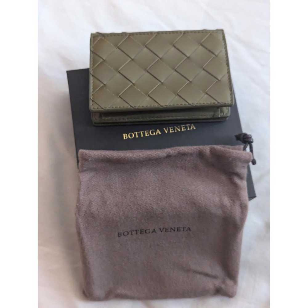 Bottega Veneta Intrecciato leather wallet - image 7