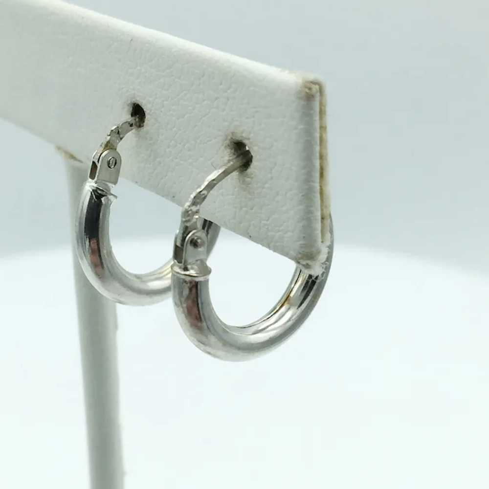 14KW Small Hoop Earrings - image 3