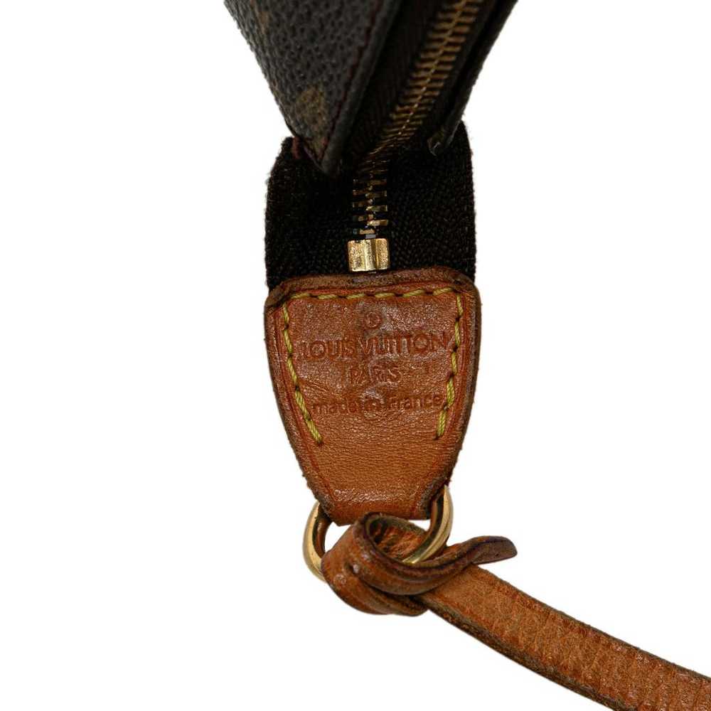 Louis Vuitton Pochette Accessoire leather handbag - image 6