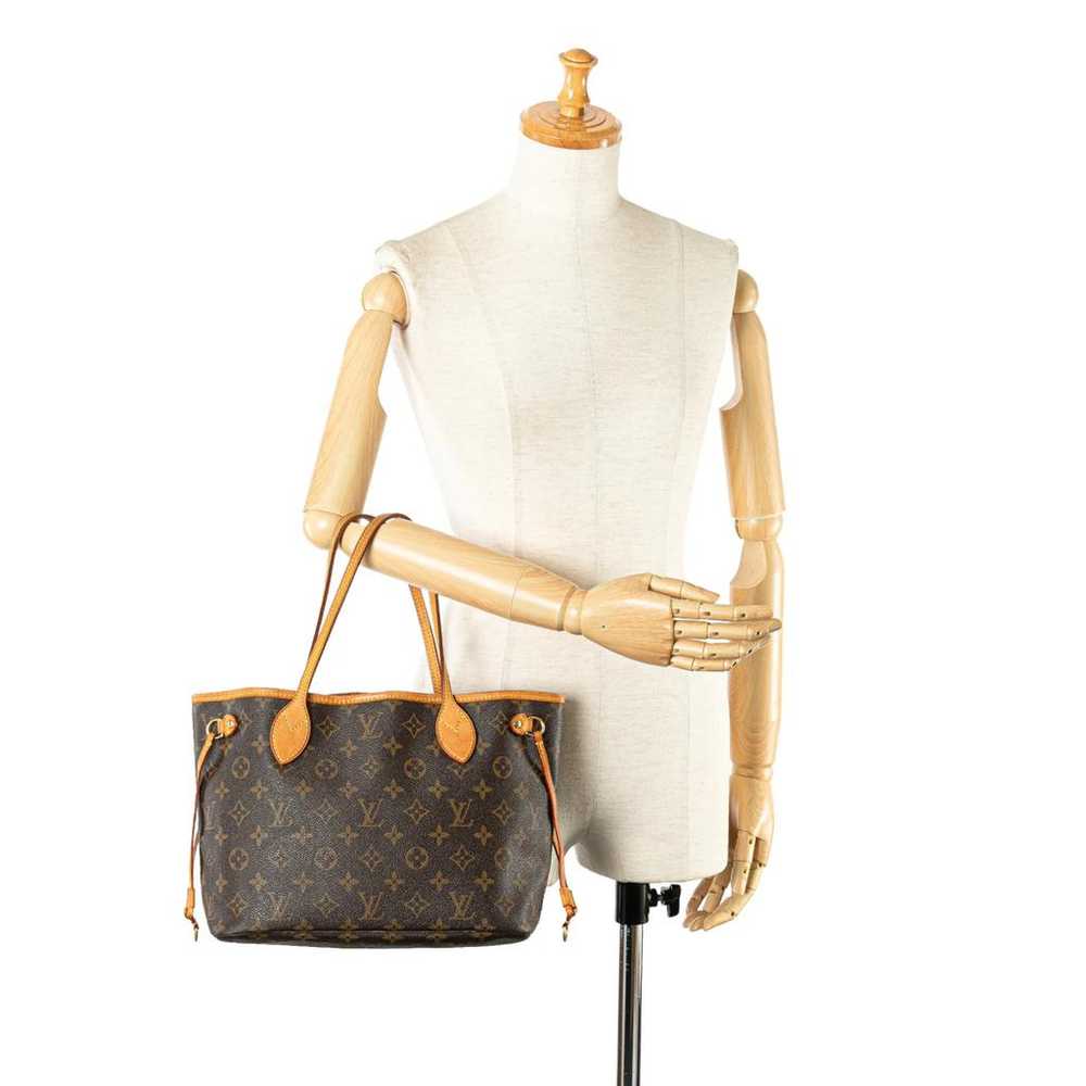 Louis Vuitton Neverfull leather tote - image 11