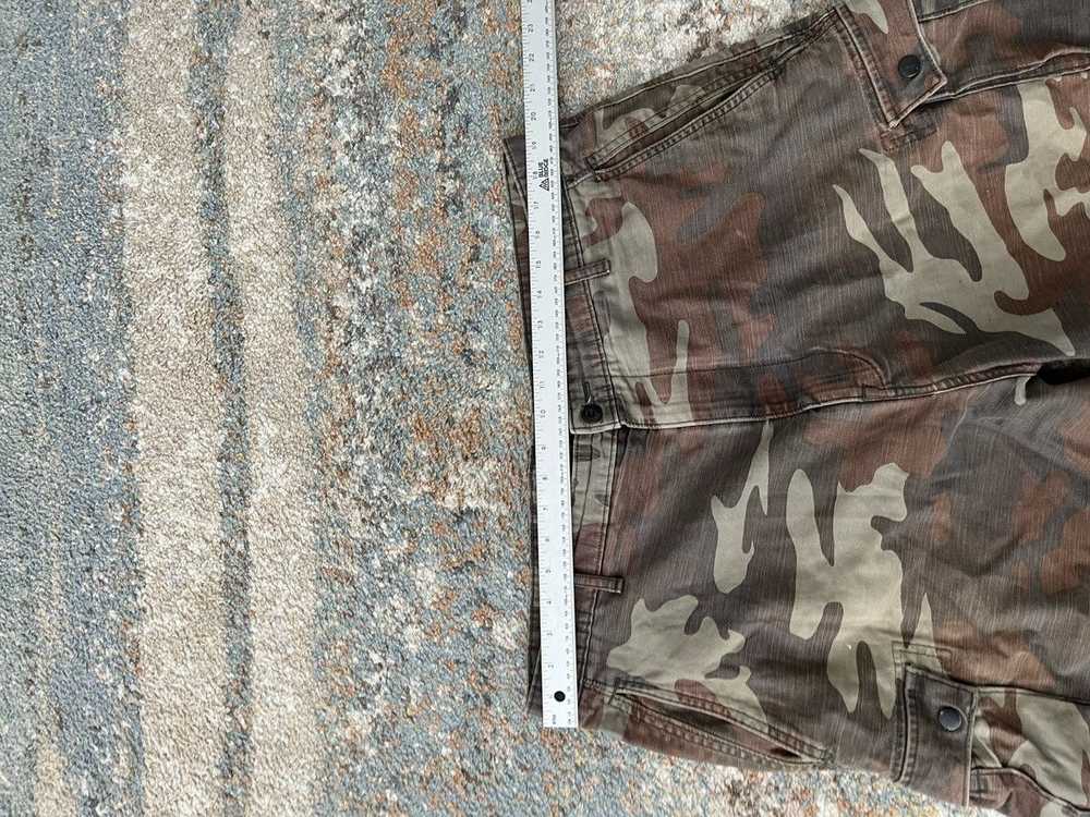 Levi's VTG Levi's Camo Cargo Shorts Size 40 Faded… - image 5