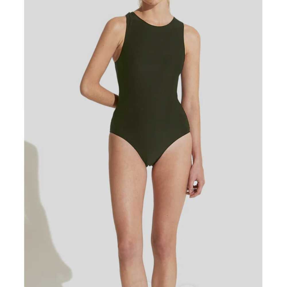 Non Signé / Unsigned One-piece swimsuit - image 2