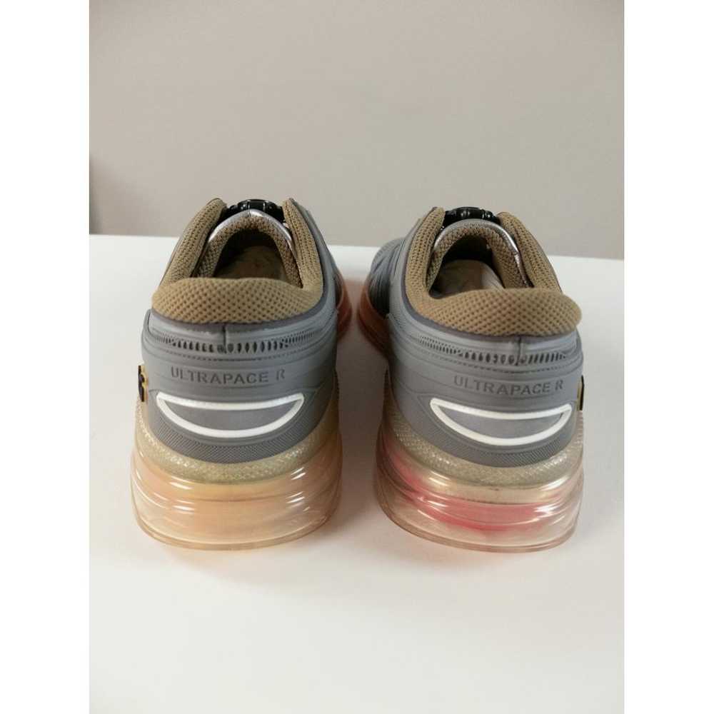 Gucci Ultrapace R low trainers - image 5