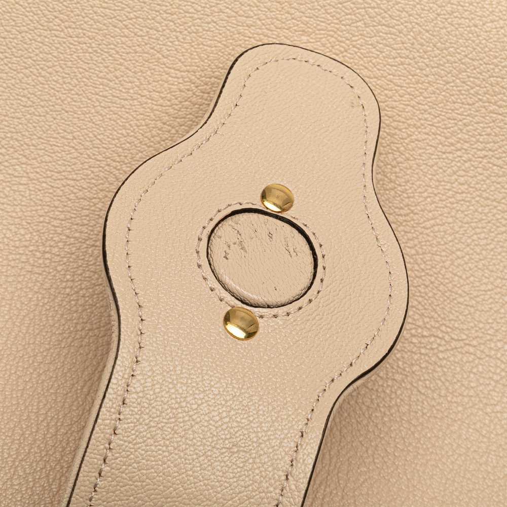 Cream Gucci Medium Leather Aphrodite Crossbody - image 9