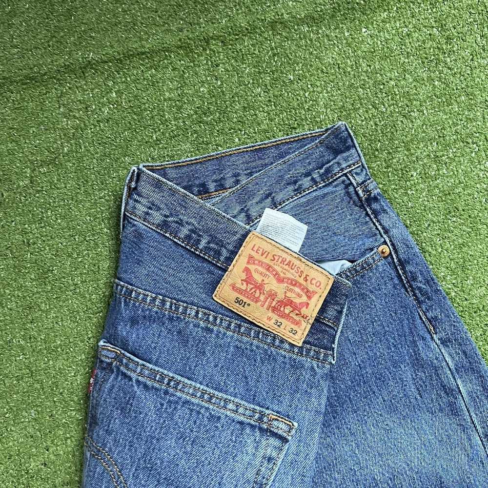 Levi's × Streetwear × Vintage vintage levis 501 f… - image 3