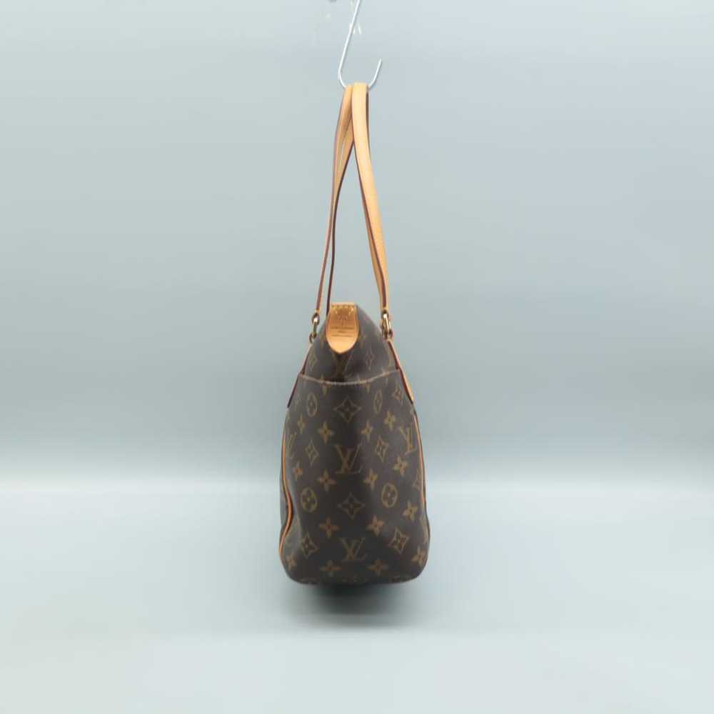 Louis Vuitton Totally leather handbag - image 2