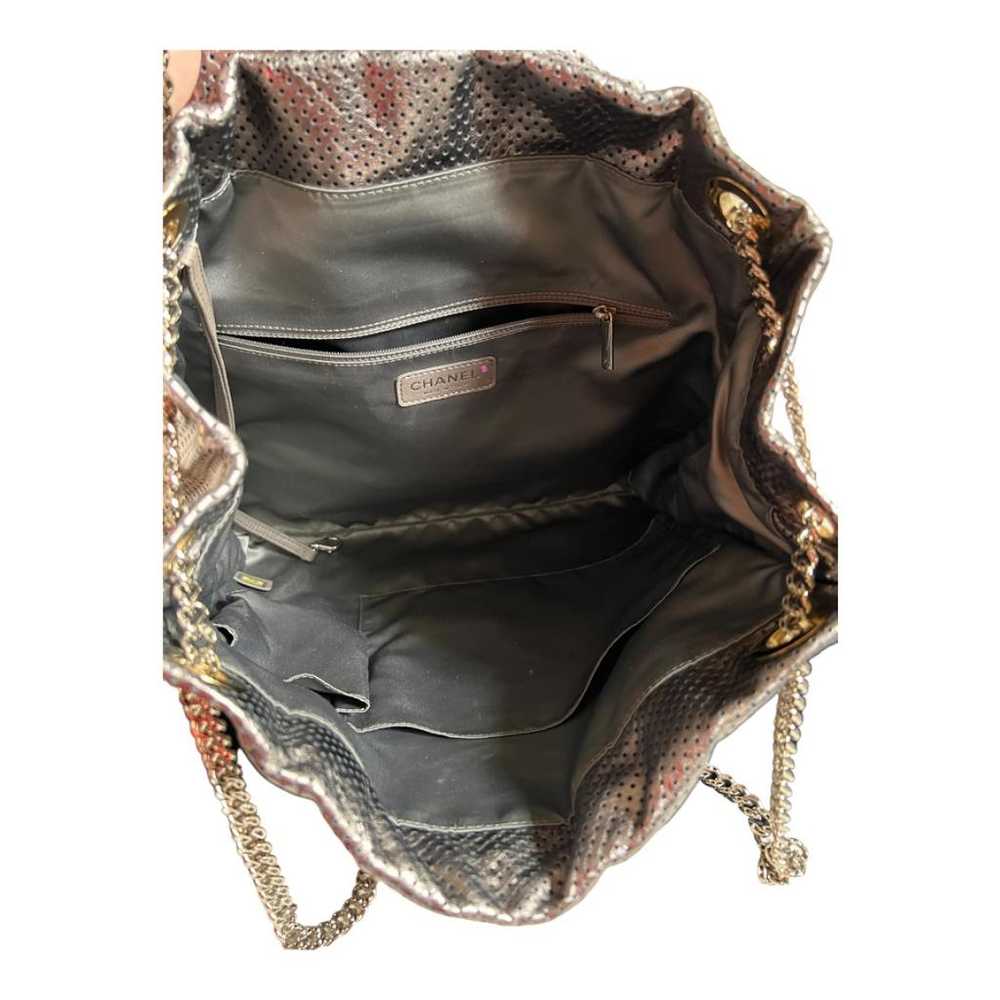 Chanel Leather handbag - image 3