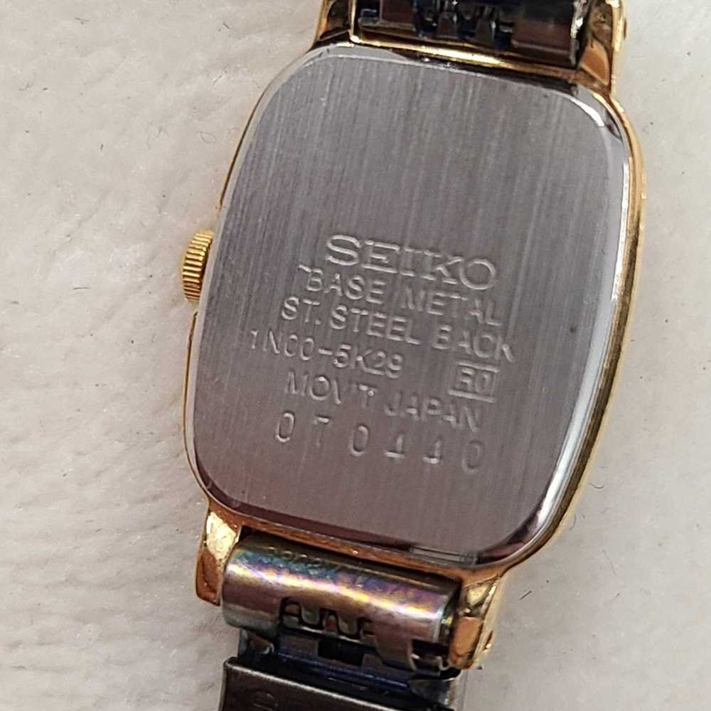 Seiko Vintage Seiko Women's Gold Tone Watch 1N00-… - image 5