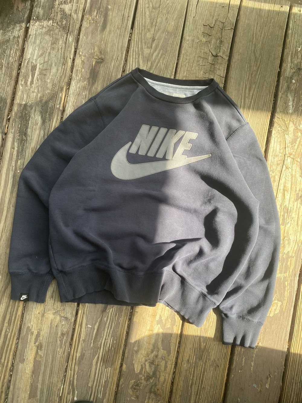 Nike × Streetwear × Vintage Vintage Nike Sweatshi… - image 2