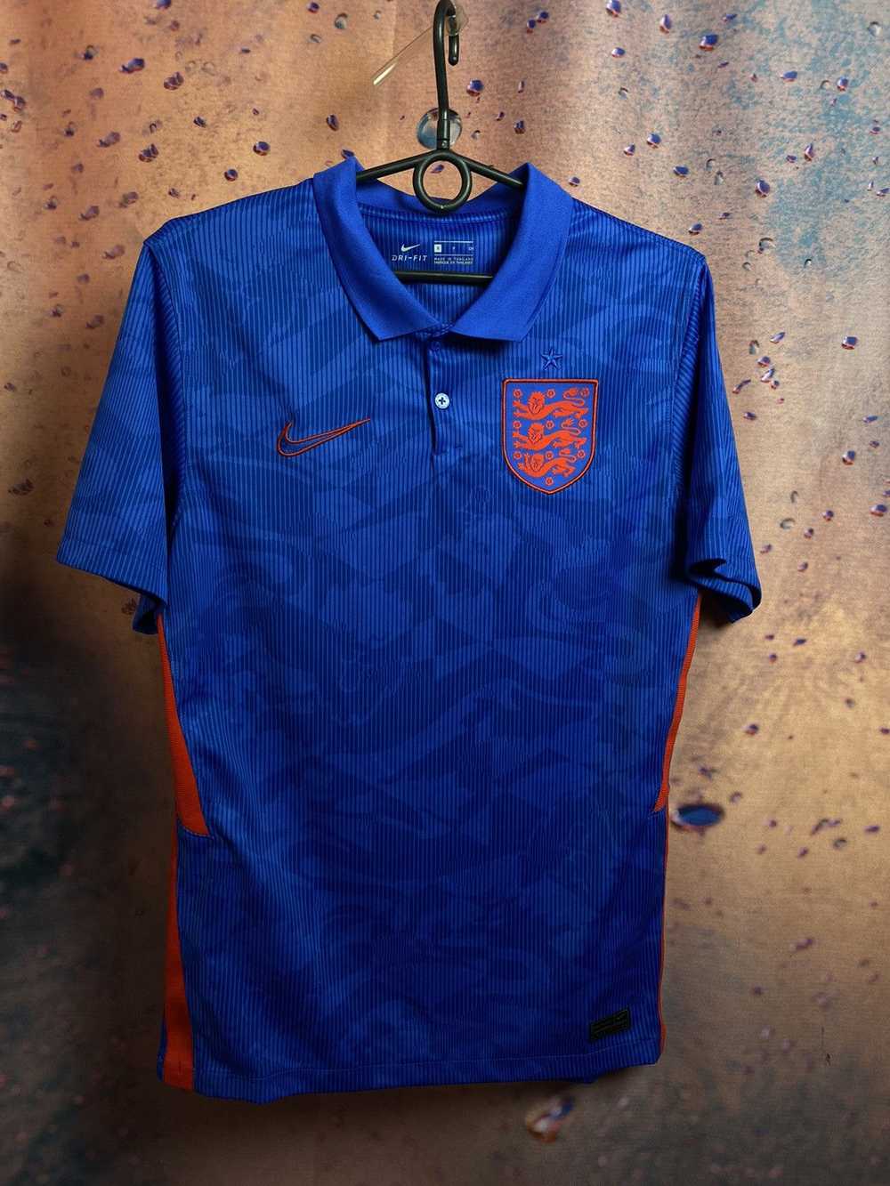 Nike × Soccer Jersey × Streetwear England streetw… - image 1