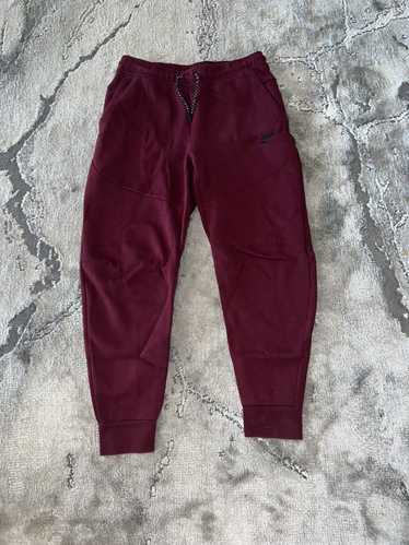 Nike Nike Tech Sweat Pants🍷