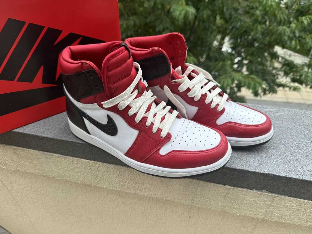 Jordan Brand × Nike Jordan 1 Snakeskin Chicago - image 2