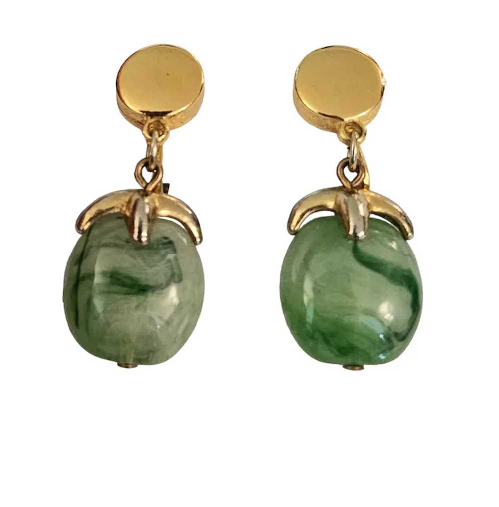 Trifari Gold Tone Green Marbled Resin Lucite Dang… - image 10