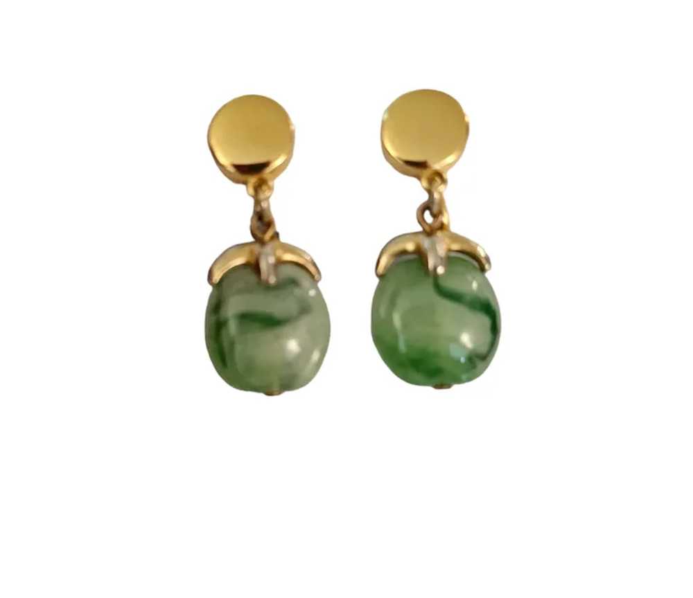 Trifari Gold Tone Green Marbled Resin Lucite Dang… - image 3