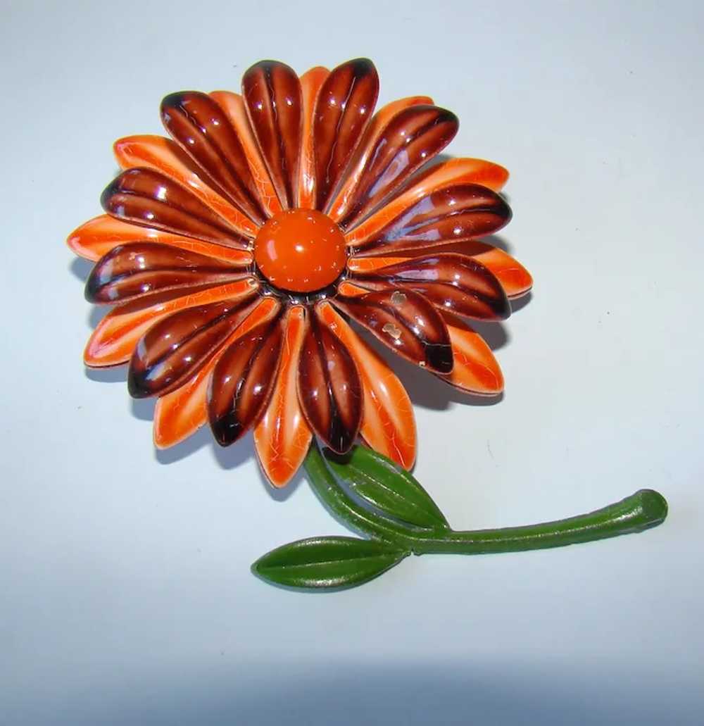 Another 70's enamel metal Flower Power Brooch, gr… - image 2