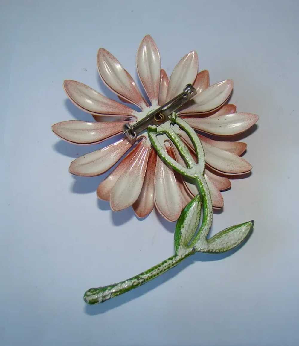 Another 70's enamel metal Flower Power Brooch, gr… - image 4