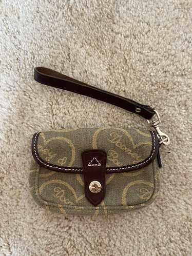 Dooney & Bourke Rooney & Bourke clutch