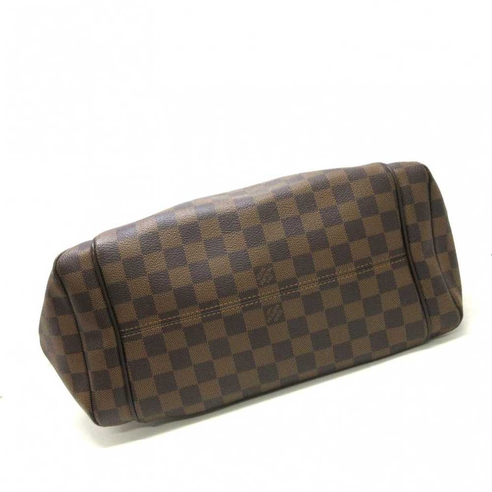 Louis Vuitton Totally leather handbag - image 3