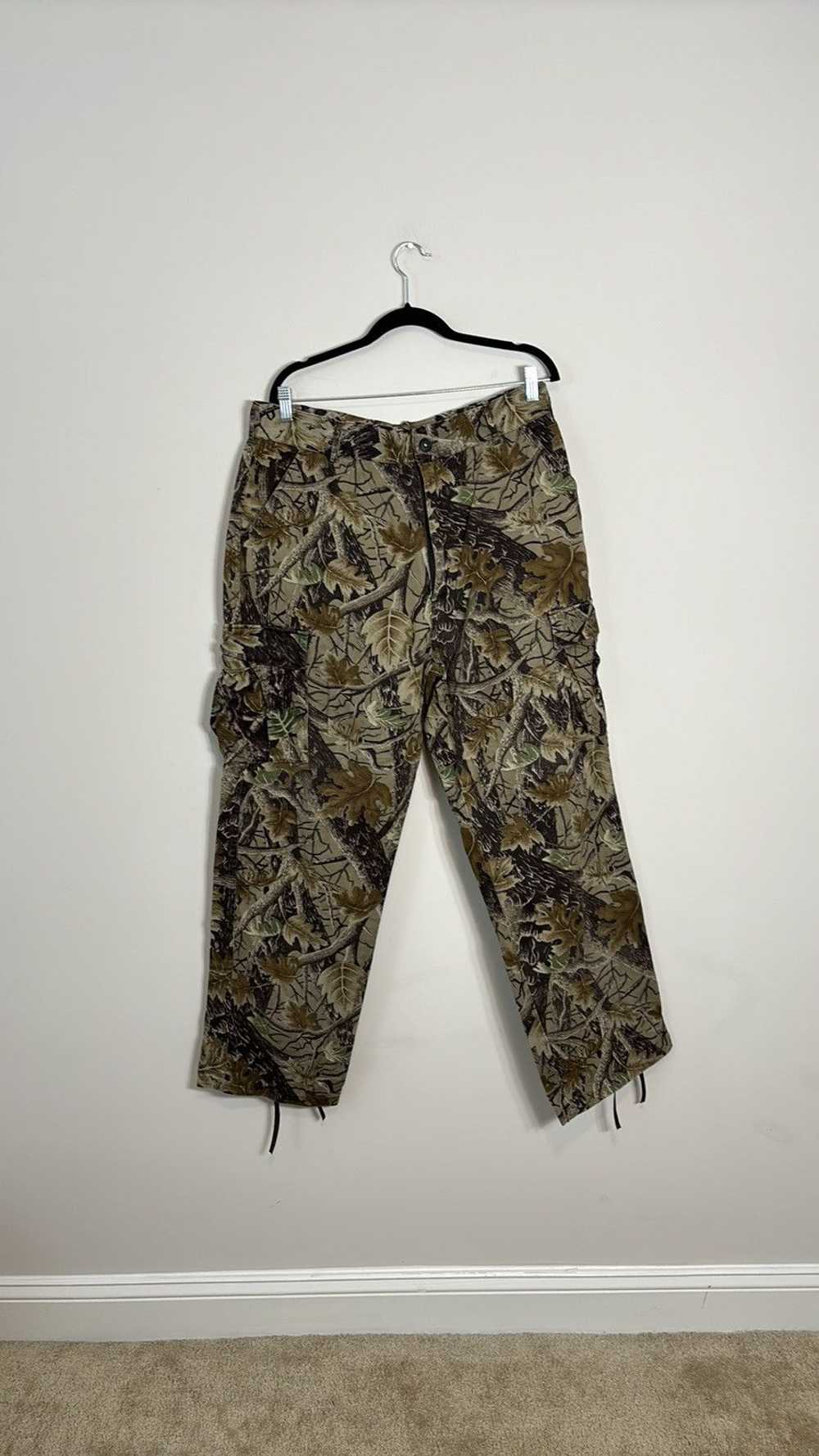 Realtree × Vintage Vintage Camo Cargo Pants - image 1