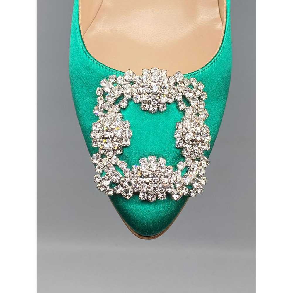 Manolo Blahnik Hangisi cloth heels - image 5