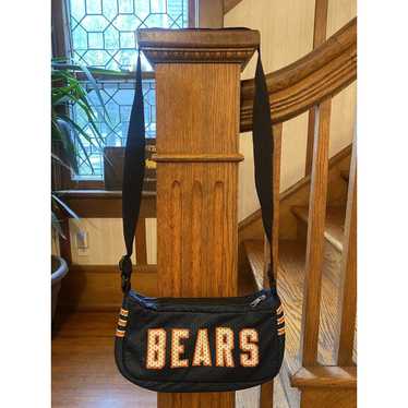 The Unbranded Brand NFL Chicago Bears Handbag Cro… - image 1