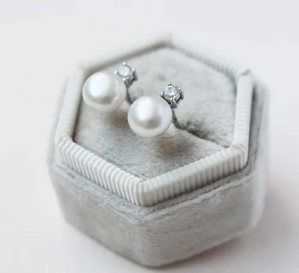 Basic dainty white pearl and cz crystal stud earr… - image 11