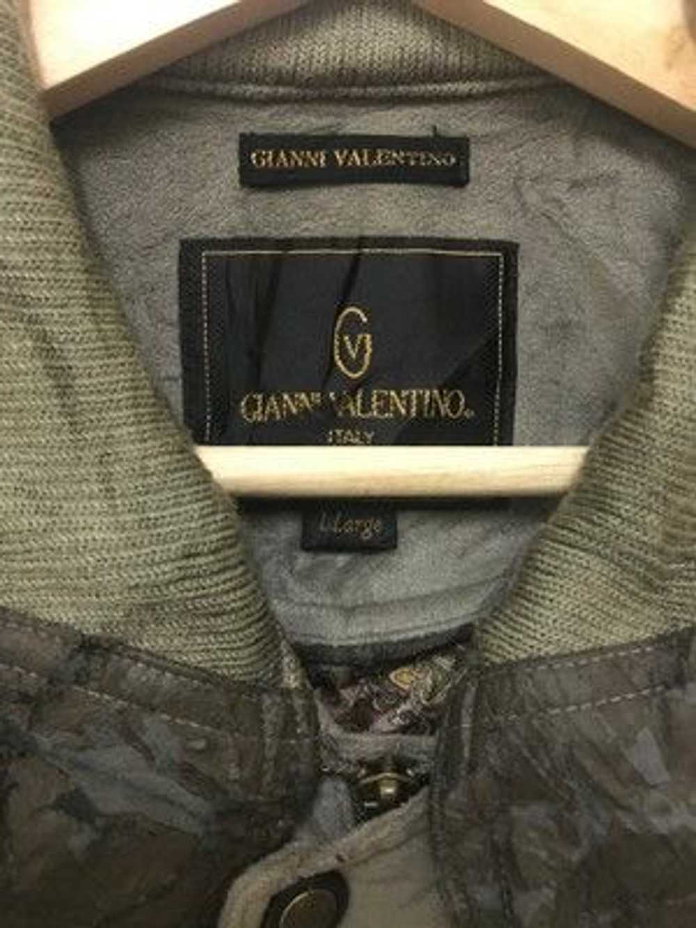 Gianni × Italian Designers × Valentino VINTAGE GI… - image 5