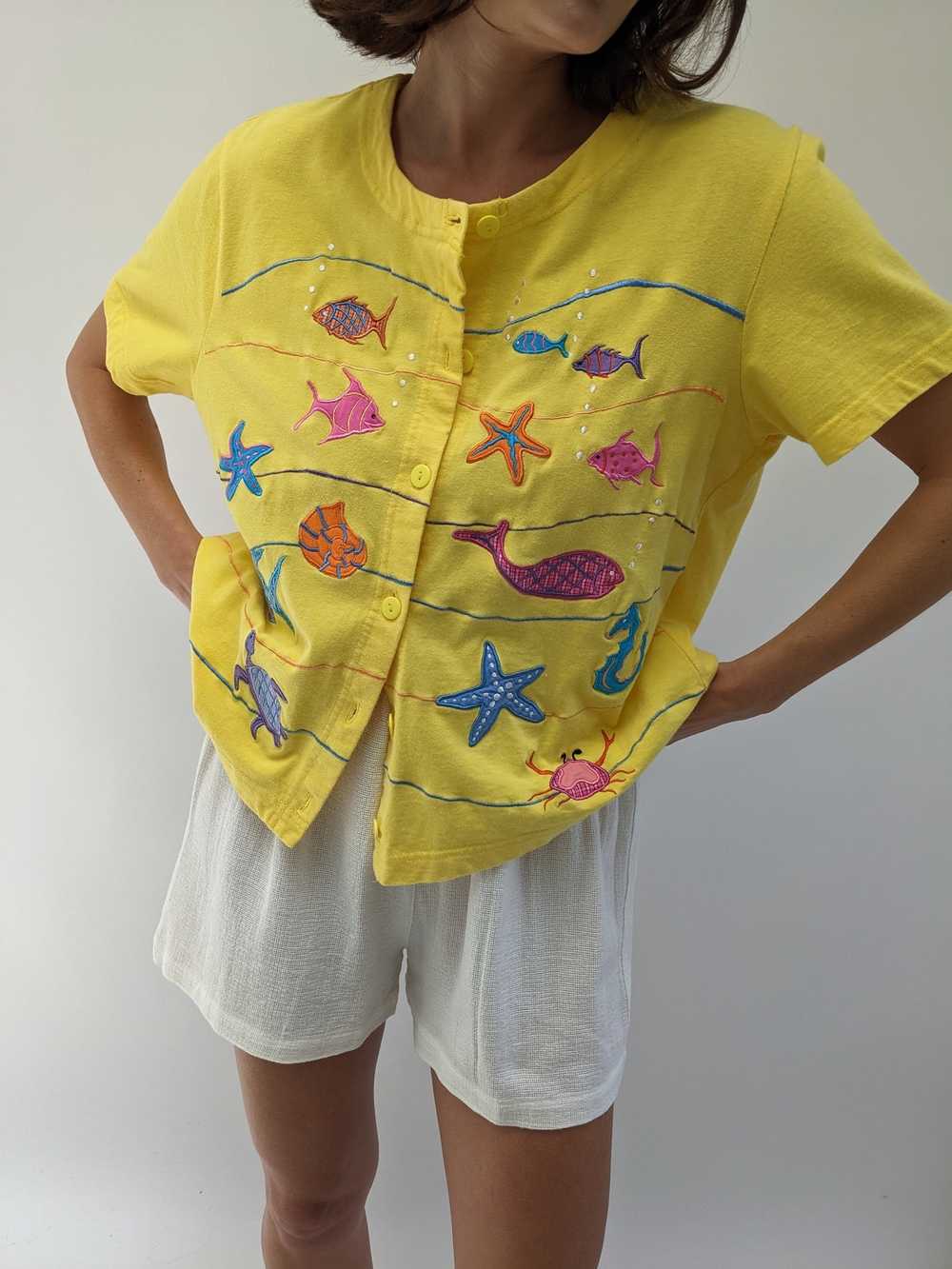 Amazing Vintage Sea Life Embroidered Top - image 2