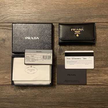 ラ*ビ様 PRADA ブラウン サテン キーケース Prada Saffiano Leather Key Case 6 Key Holder - Pink Fuschia