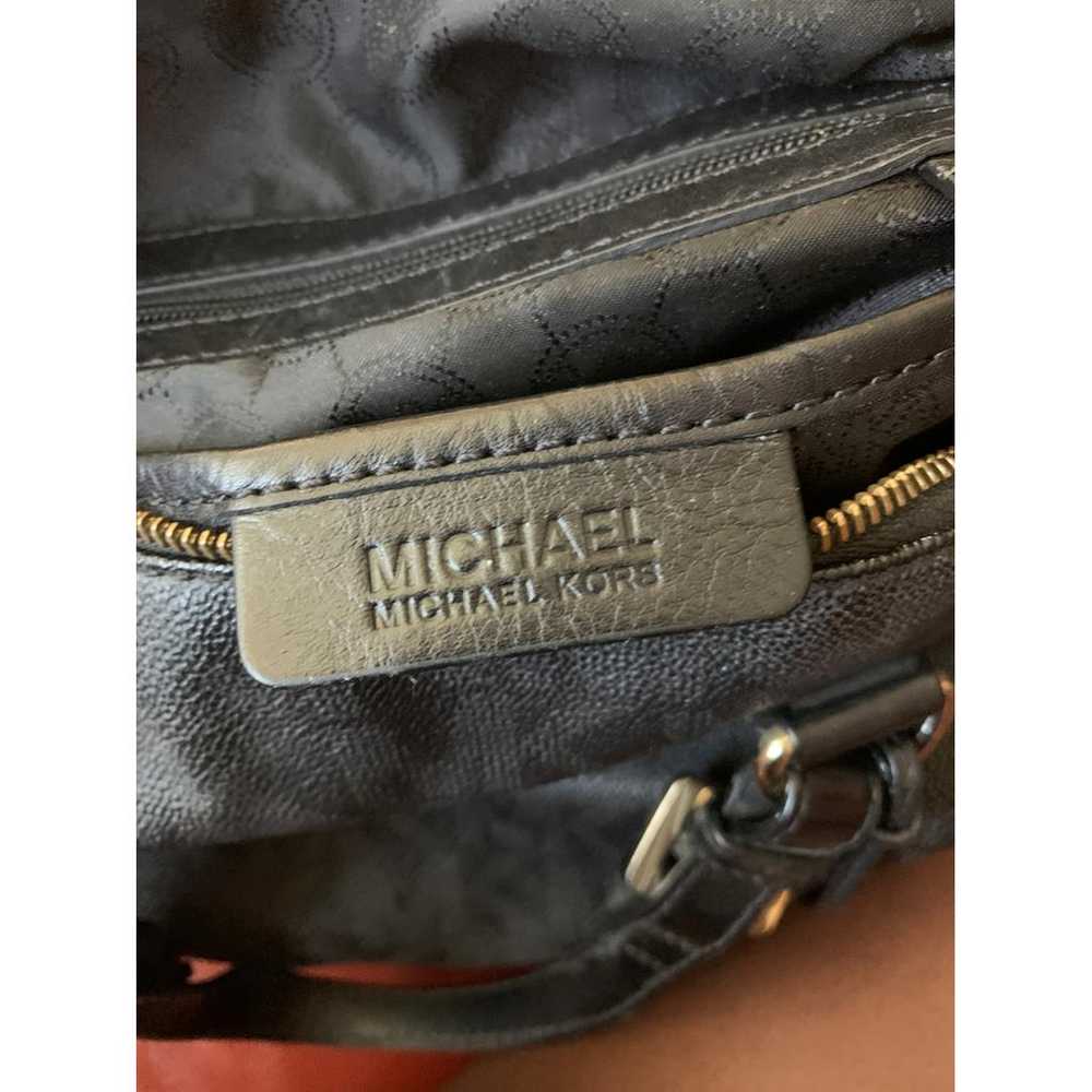 Michael Kors Grayson Barrel leather handbag - image 9