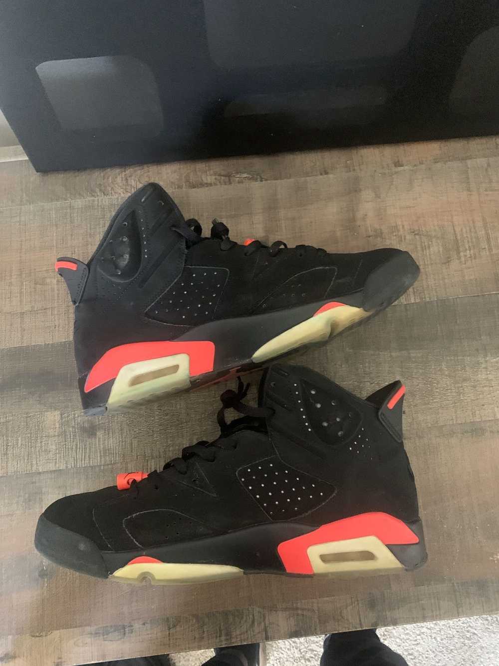 Jordan Brand Jordan 6 Retro Black infared (2019) - image 1