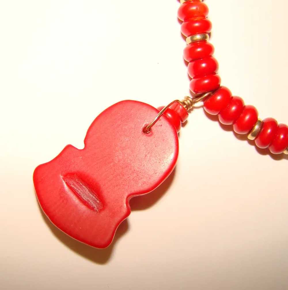 Fabulous CARVED CORAL Vintage Necklace - Happy Bu… - image 4