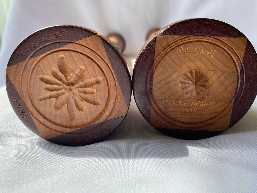 Pair of 2-Toned Wood Candlestick Holders Artist S… - image 2