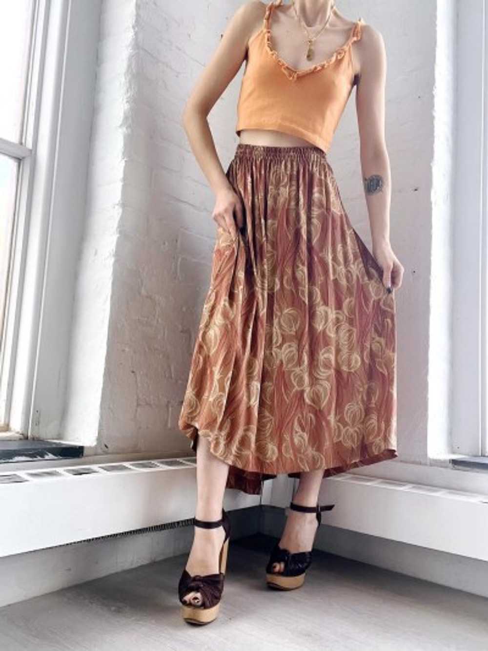 Laura Biagiotti silk peachy tomomato skirt - image 2