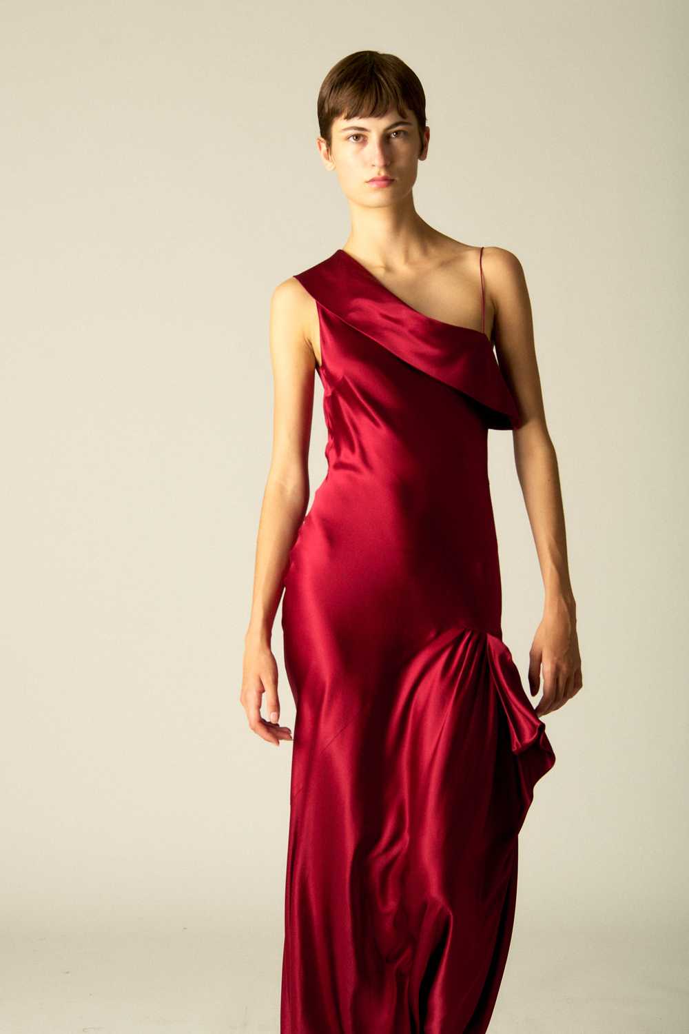 ss 2006 John Galliano Claret Satin Dress - image 2