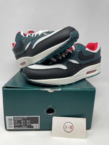 Nike Air Max 1 Lebron James Liverpool Third Kit