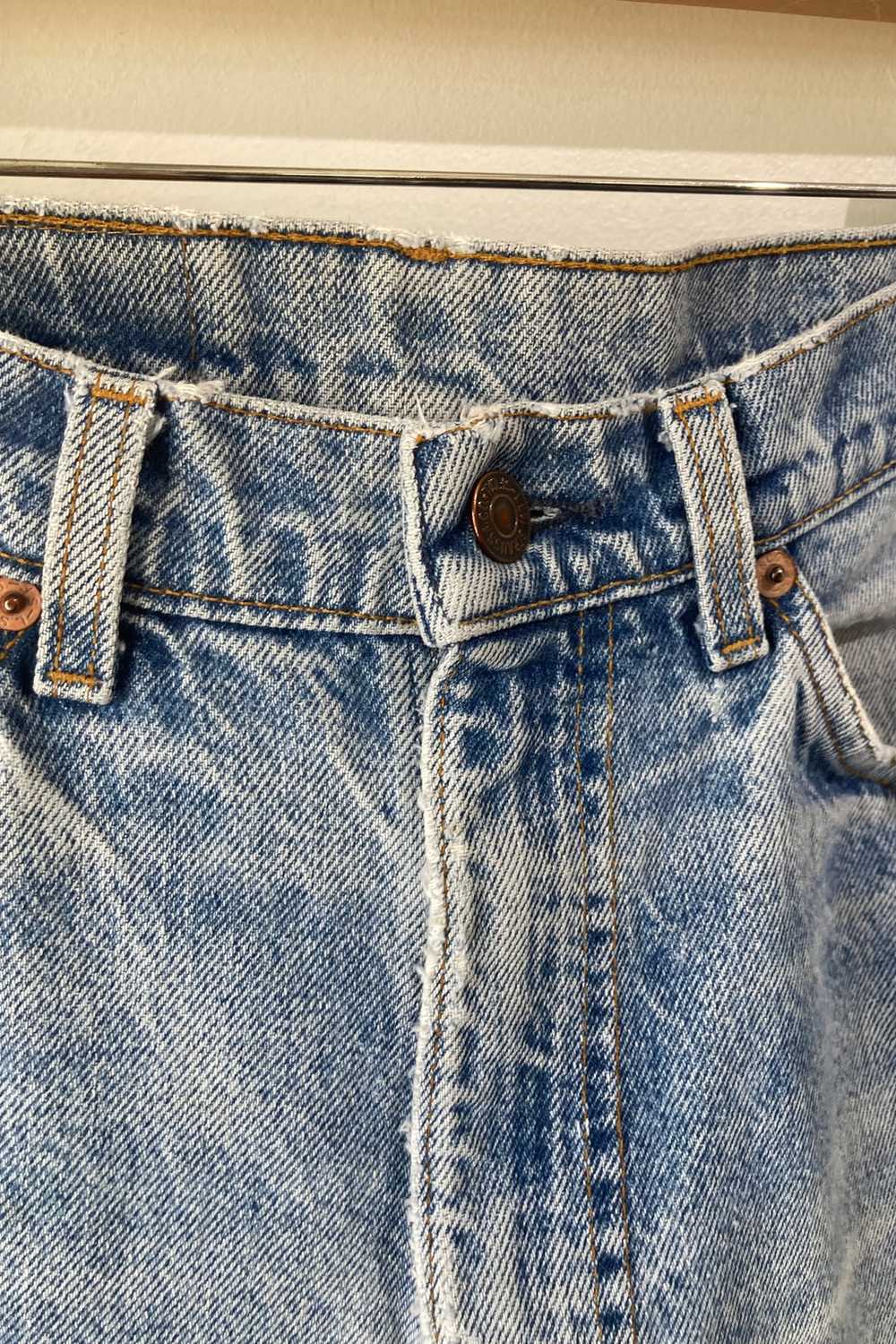 Vintage Levi's High Rise Orange Tab Jeans 32”-33" - image 5