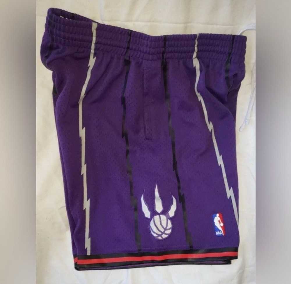 Mitchell & Ness Toronto Raptors Shorts - image 3