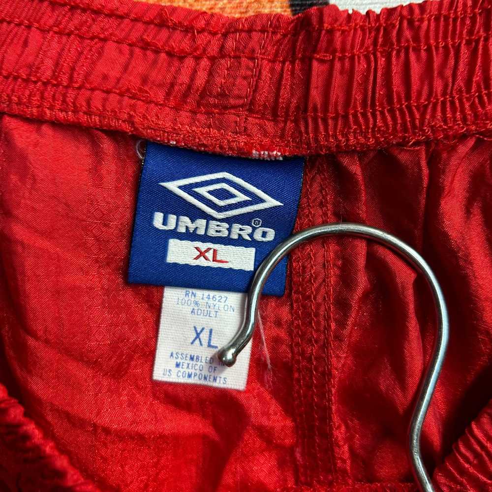 Umbro × Vintage Vintage 90’s Umbro Shorts Size XL - image 3