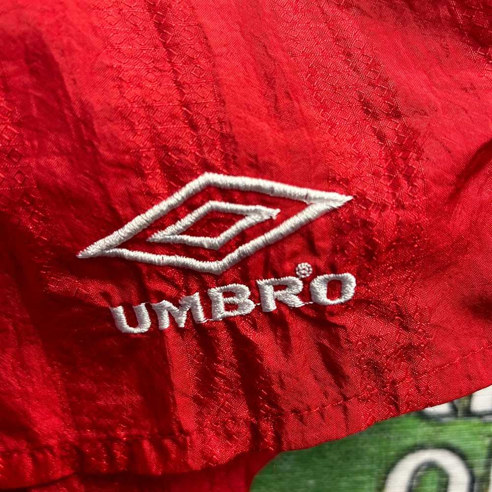 Umbro × Vintage Vintage 90’s Umbro Shorts Size XL - image 4