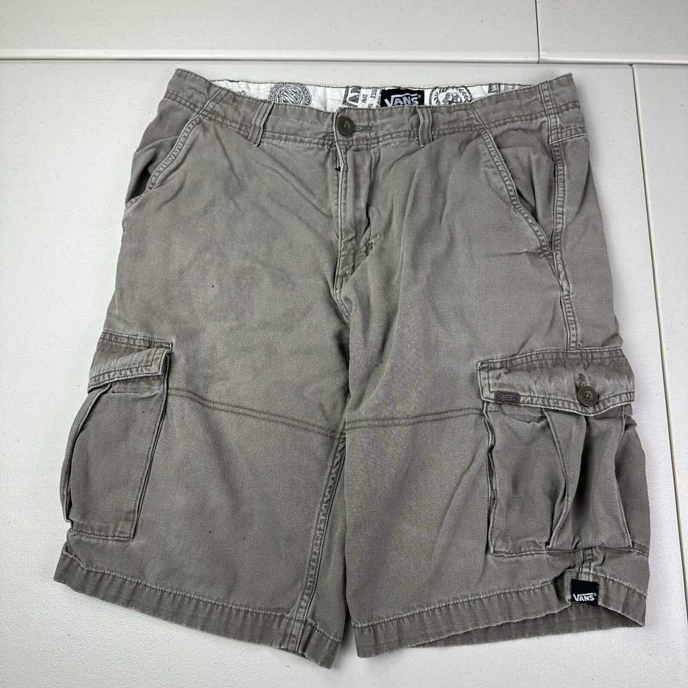 Vans Vans Cargo Shorts Men's Size 32 Outdoors Gra… - image 1