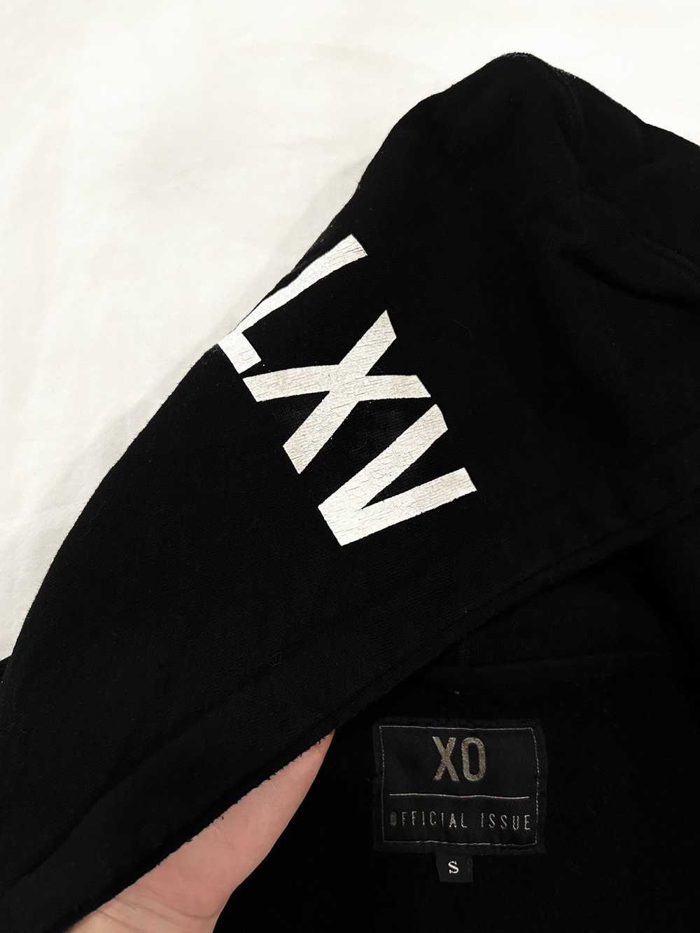 The Weeknd × XO *VERY RARE* XO Official Issue Zip… - image 5