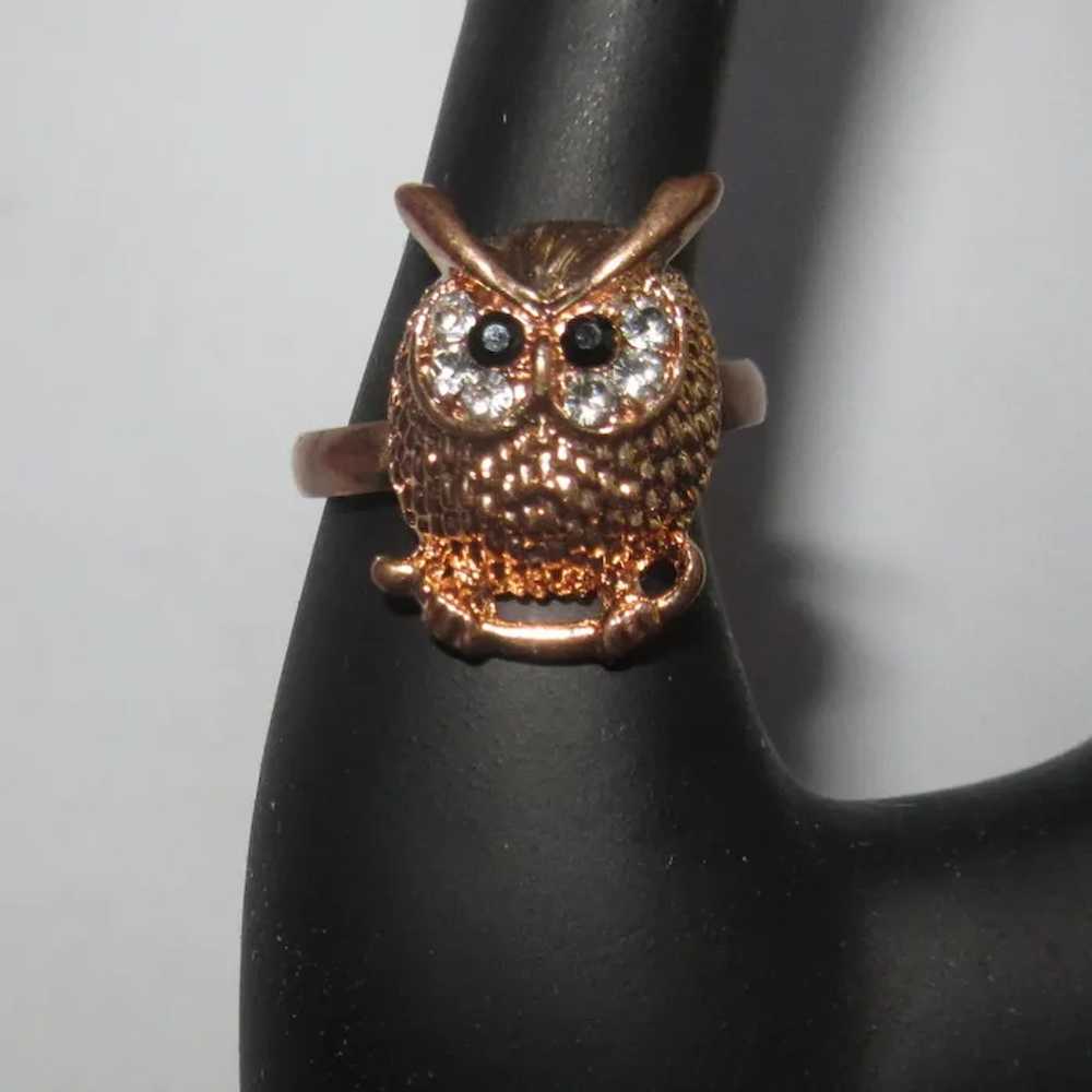 Rhinestone Owl Ring, Vintage Figural, Rose Gold T… - image 2