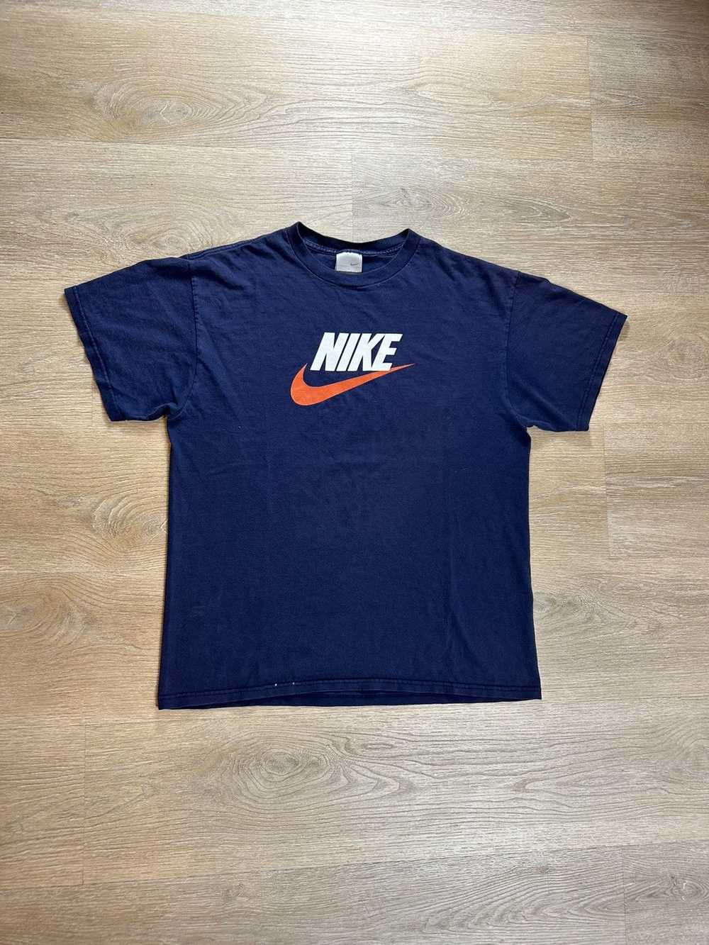 Nike × Vintage Vintage/Y2k Nike Tee - image 1