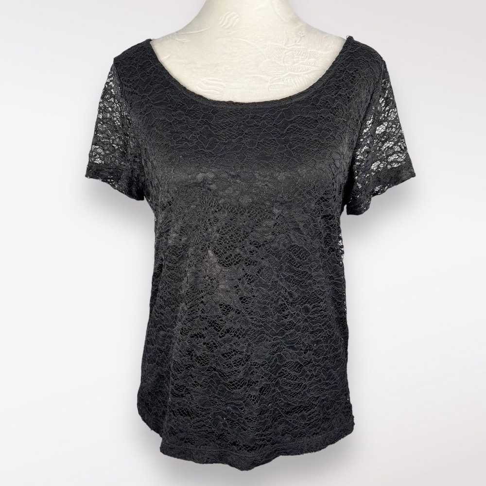 Designer Attention Black Lace Short Sleeve Top Sc… - image 1