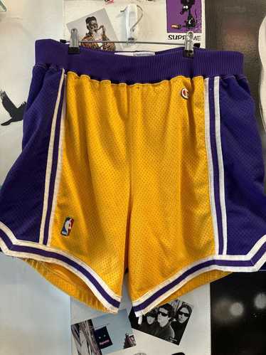 Champion × NBA × Vintage Vintage champion lakers N